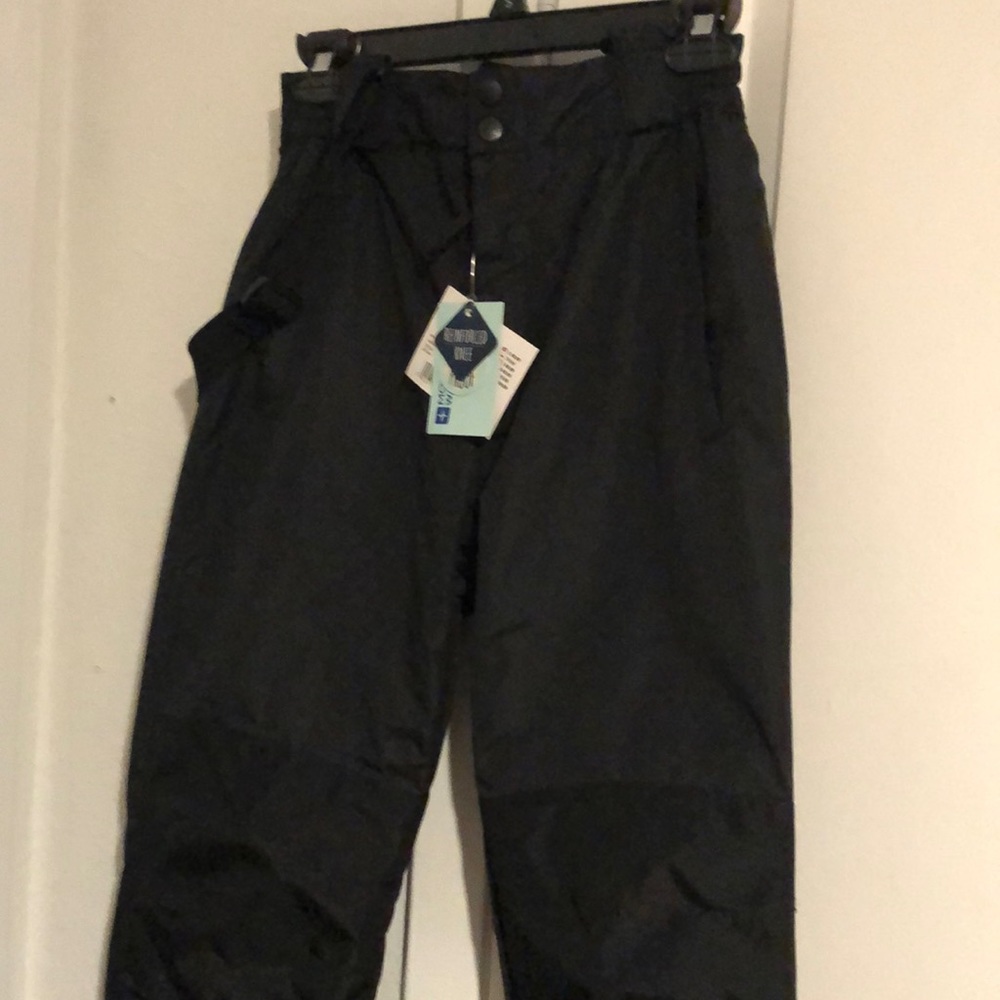 Snow pants by Mountain Warehouse Youth 11/12 NWT